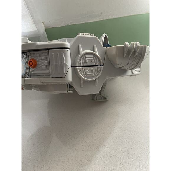 STAR WARS 2011 HASBRO GALACTIC HEROES MILLENNIUM FALCON SPACE SHIP TOY VEHICLE - Picture 8 of 12